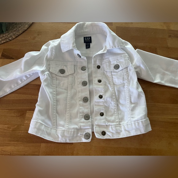 GAP Other - Girls white gap jean jacket worn once